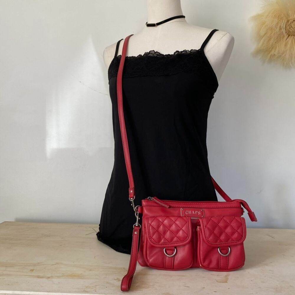 Vintage Chaps Womens Y2K Red Crossbody Purse Bag Quilted Pockets Wristlet Preppy